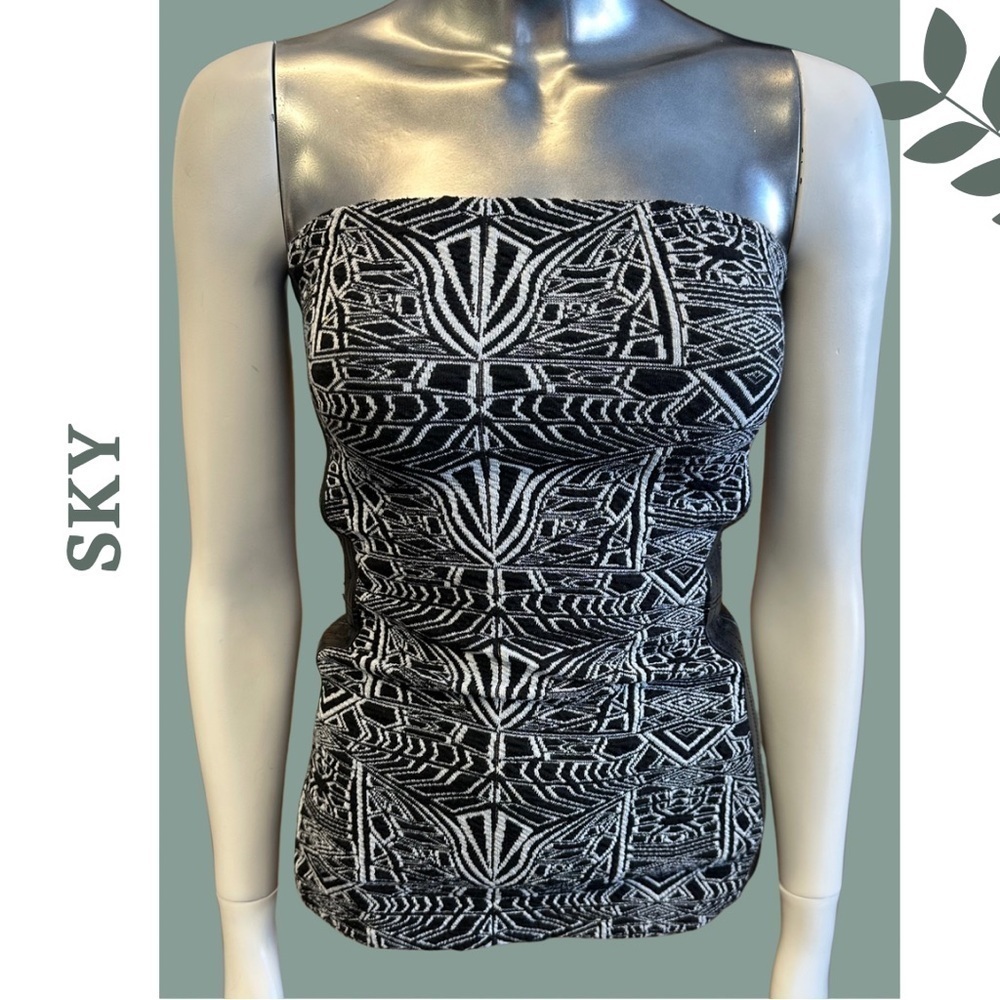 🛍️ Sky Tube Top Black White Faux Leather Sleeveless Top Stretch Knit Size XS